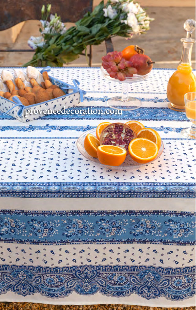 French tablecloth coated or cotton (Tradition. white blue) - Click Image to Close